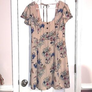 Xhilaration scoop neck blush floral dress size Large